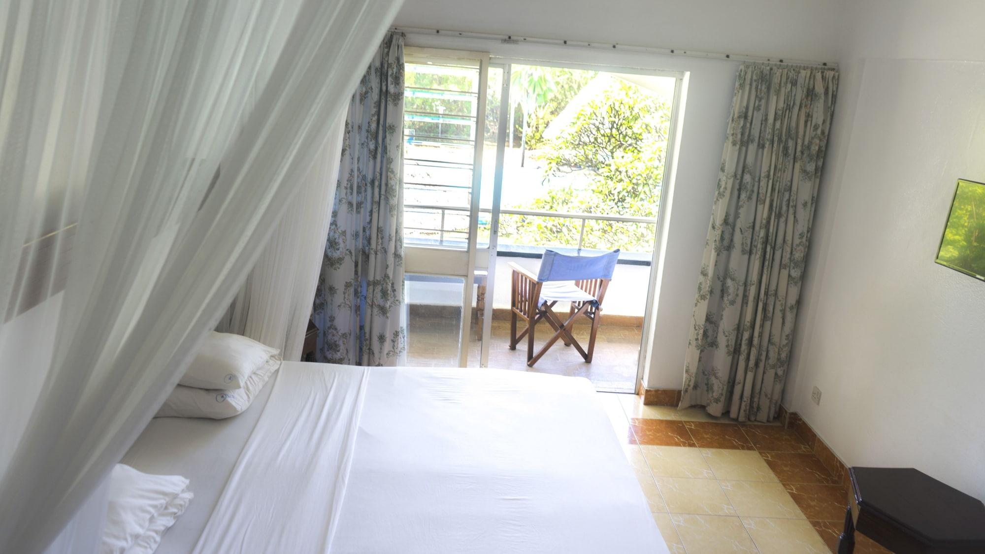 Reef Hotel Mombasa Luaran gambar