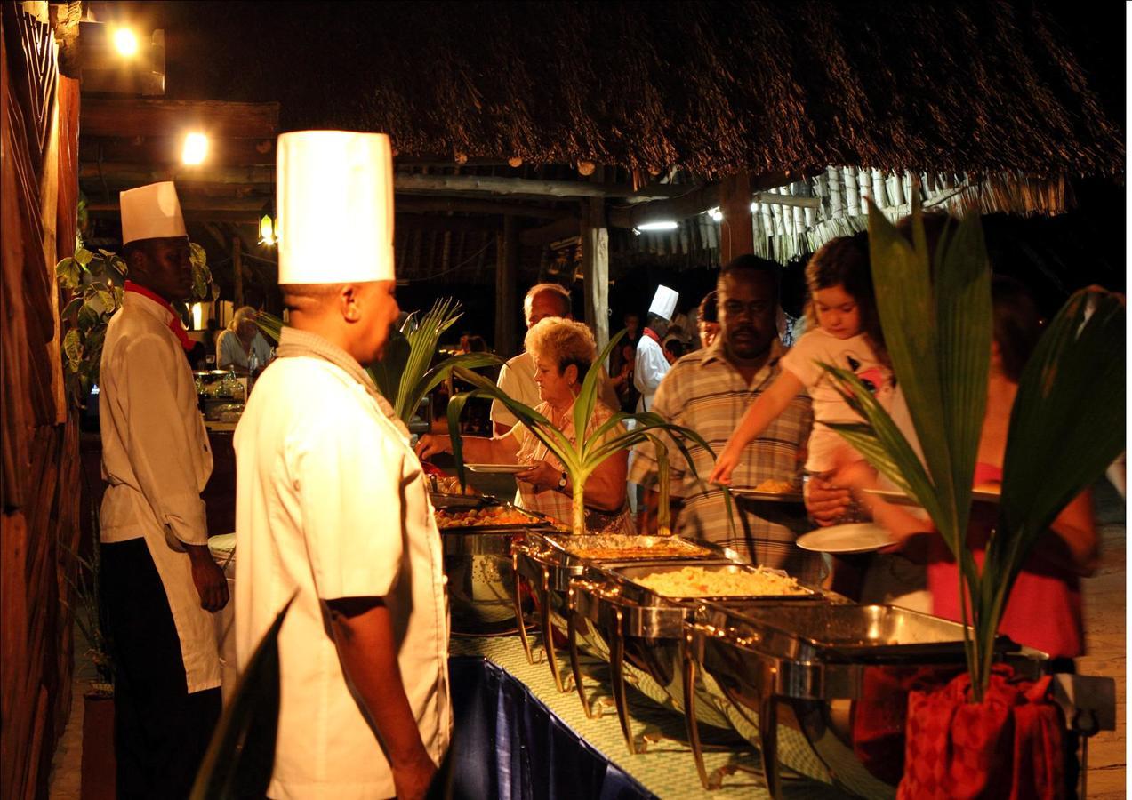 Reef Hotel Mombasa Luaran gambar