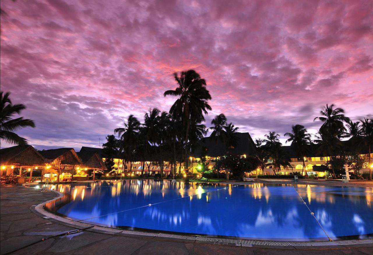 Reef Hotel Mombasa Luaran gambar