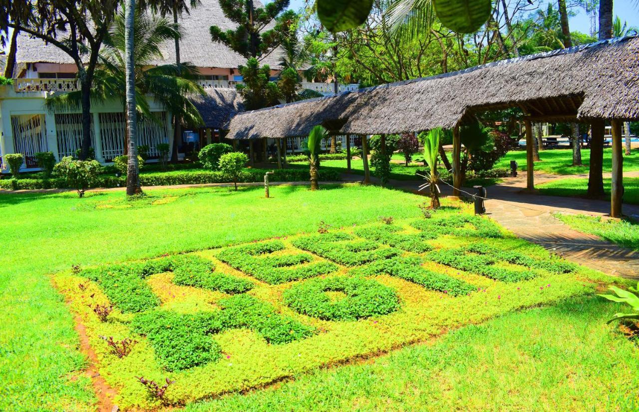 Reef Hotel Mombasa Luaran gambar